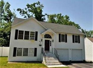 41 Wilbur St, Worcester, MA 01606