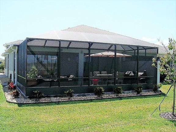 Rear Lanai 25' x 30'
