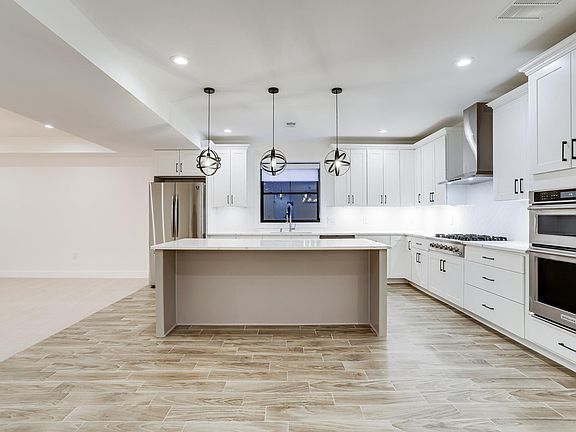 4th image of 6605 25th St N #Basement