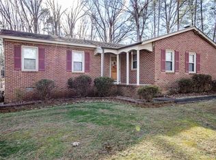 631 Broad Street Rd, Manakin Sabot, VA 23103