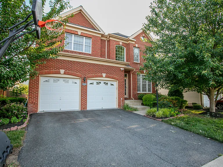 43185 Tandridge Way — Photo 43