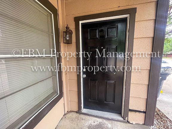 3rd image of 2608 W Sycamore Ave APT 5