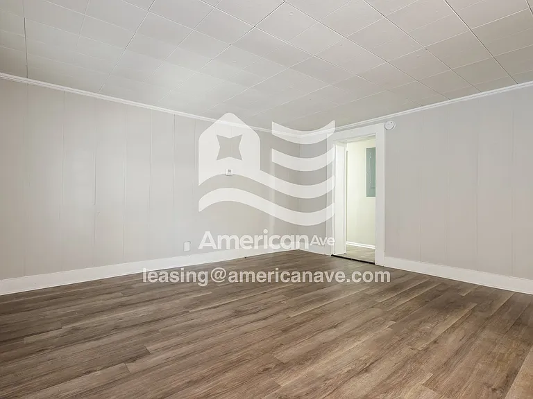 722866_004_wm_-_living_room_13340312.jpg
