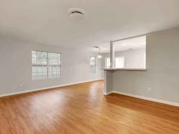 8204 Exmoor Dr, Austin, TX 78757