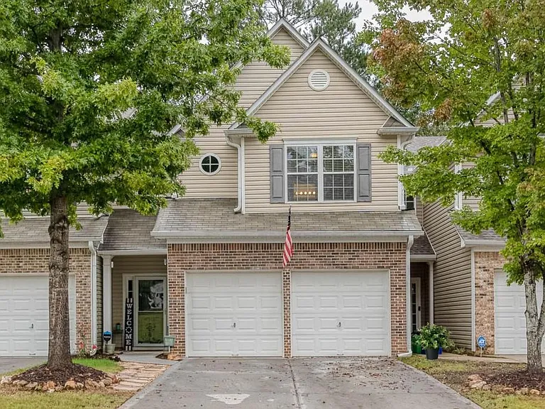 4163 Baker Station Ct — Photo 2