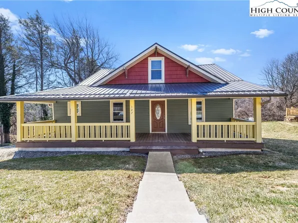127 North Street, Boone, NC 28607