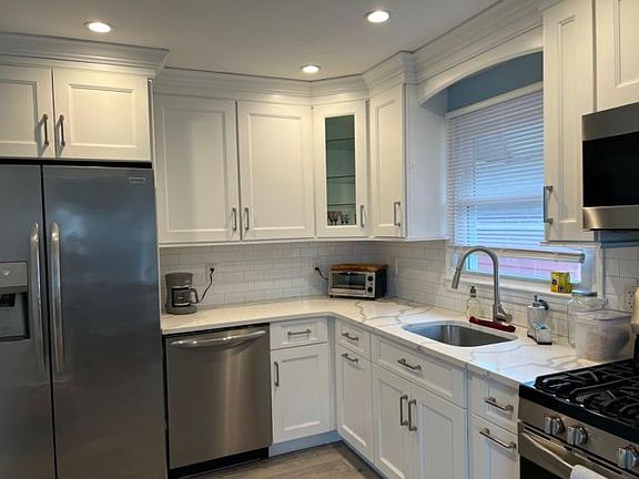 4th image of 41-25 218th St #1