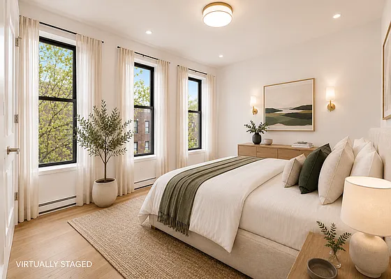 Bedroom, photo 3