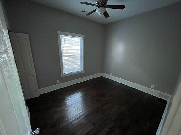 5th image of 468 E Brandeis Ave