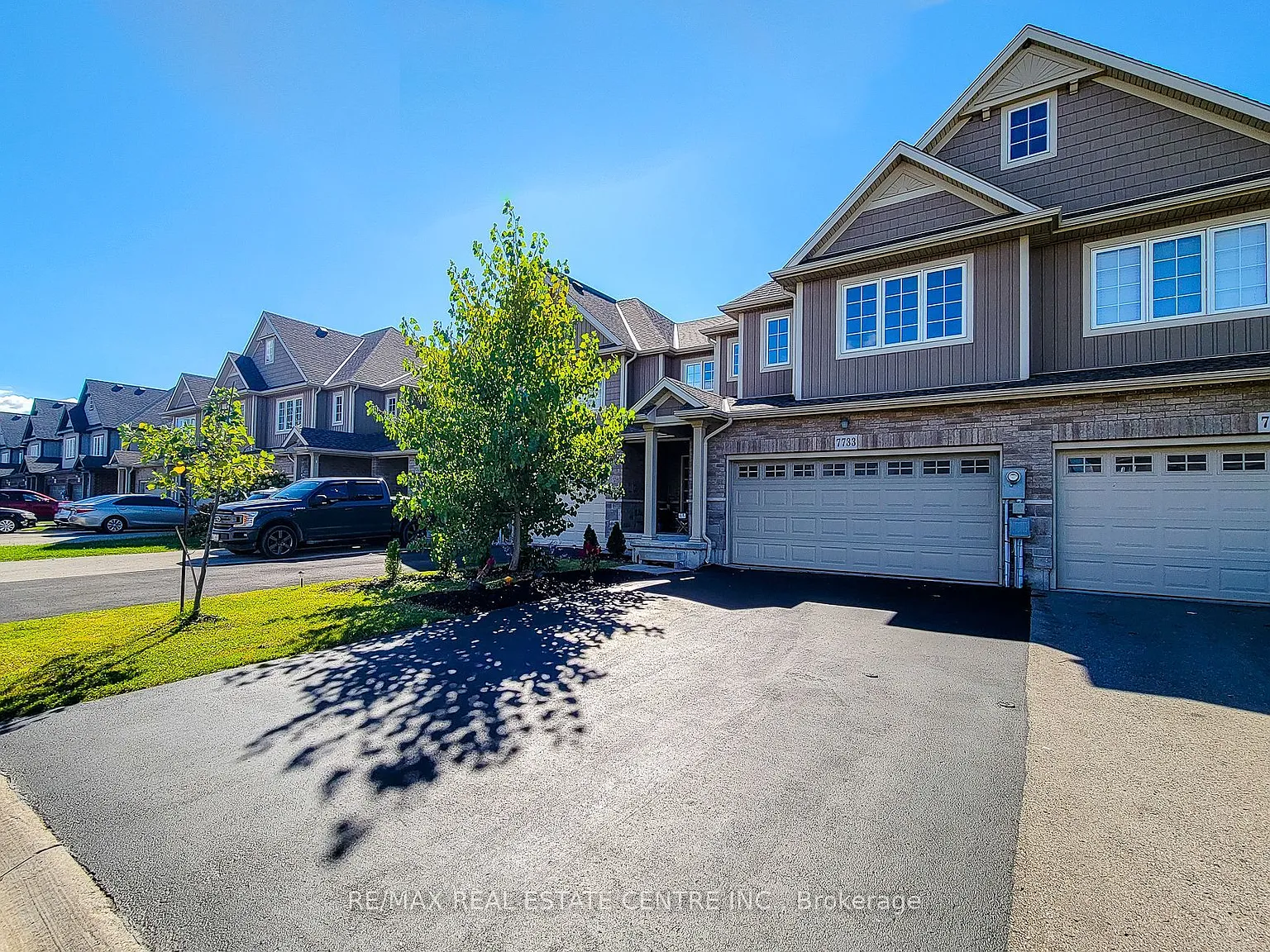 5 bed, $2,500 — Photo 2