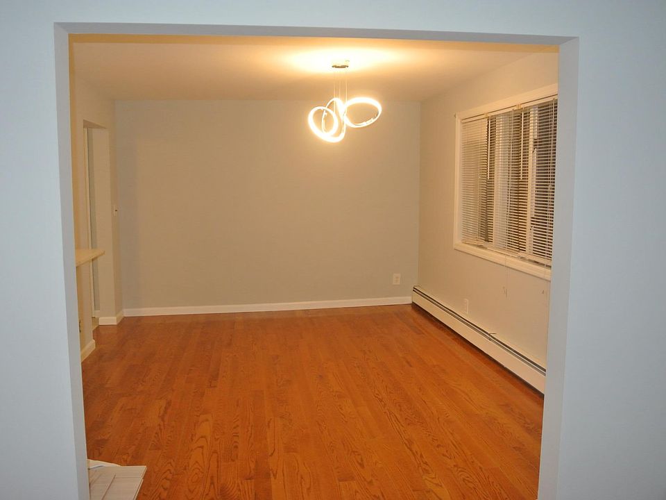 2nd image of 94 Maple Ave Floor 2