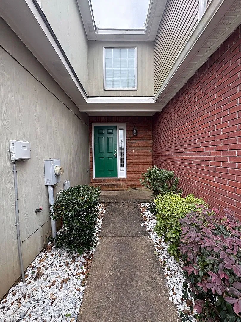 Foxchase Subdivision — Photo 2
