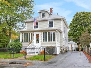 4 Oak Ave, Wakefield, MA 01880