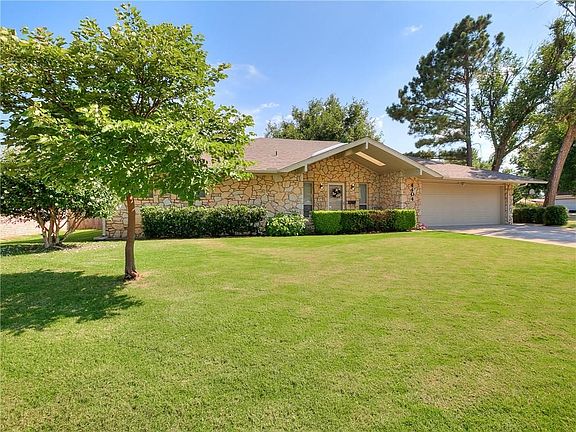 Beautiful flowering trees