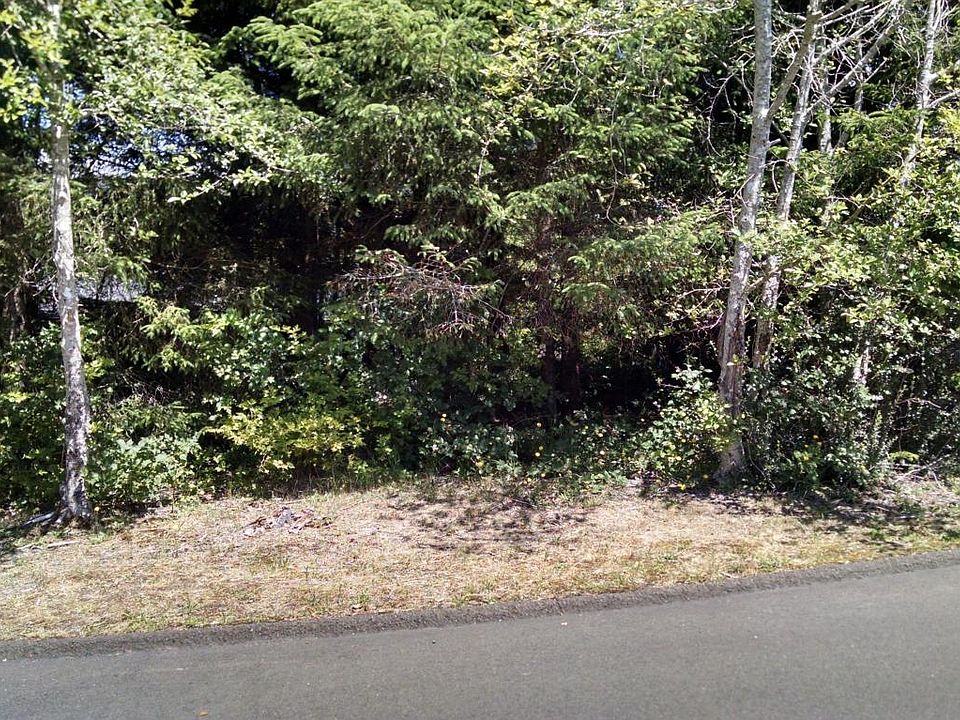 2nd image of 845 SE Ball Blvd