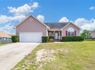 144 Fallingleaf Dr, Raeford, NC 28376