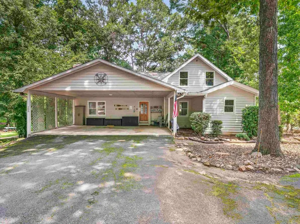 105 Horseshoe Ct, Eatonton, GA 31024