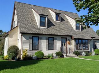 2230 Lebanon Rd, Manheim, PA 17545