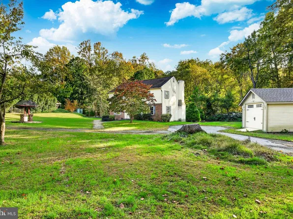 238 Pole Cat Rd, Glen Mills, PA 19342