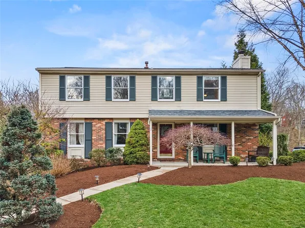 109 Halsey Ct, Pittsburgh, PA 15228