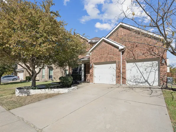 813 Lake Forest Trl, Little Elm, TX 75068