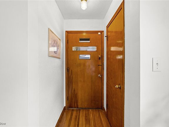 2nd image of 10721 Aaron Dr