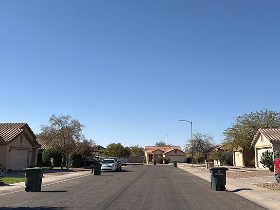 4th image of 668 W Jardin Dr