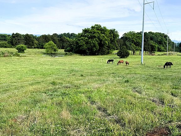 4th image of County Road 571