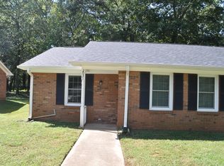 2031 Pineview Dr, Spartanburg, SC 29307