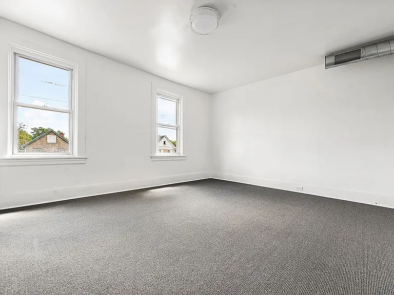 359 W 13th Ave — Photo 17