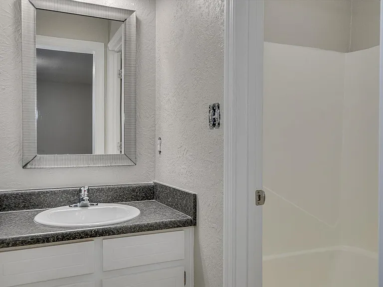 Wheeler Woods Apartments — Photo 17