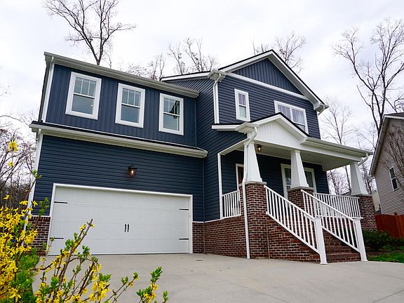 2nd image of 8009 Beaver Hill Ln
