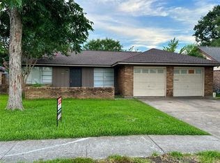 3216 Edmonton Dr, Pasadena, TX 77503