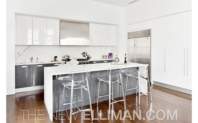 Sold by Douglas Elliman | media 24