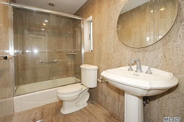5 Gilbert Rd — Photo 13