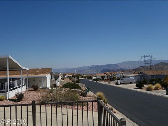 4th image of 612 Mount Williamson Way