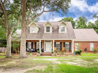 3422 Dijon Ave, Ocean Springs, MS 39564