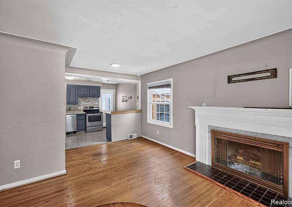 28025 Sunset Blvd W, photo 5