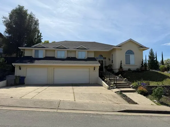 3790 Greenhaven Ln, Redding, CA 96001