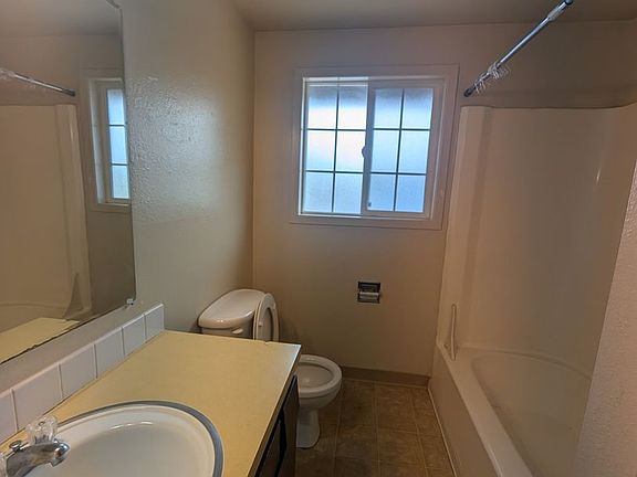2nd image of 3839 & 3843 Anderson Ave