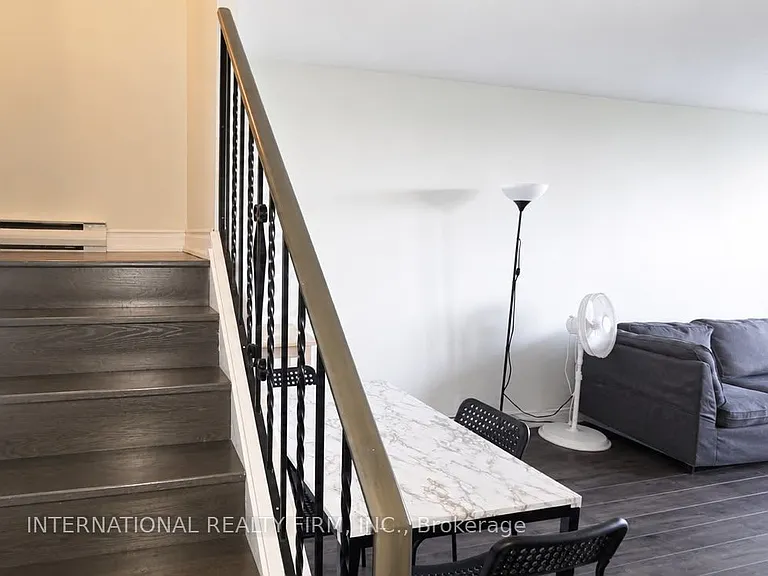 40 Sunny Glen Cres #308 — Photo 10