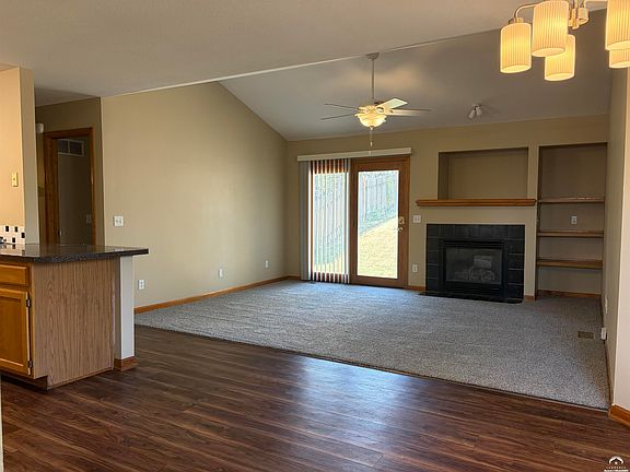 4th image of 4912 Stoneback Dr