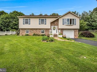 198 Glenville Rd, Hanover, PA 17331