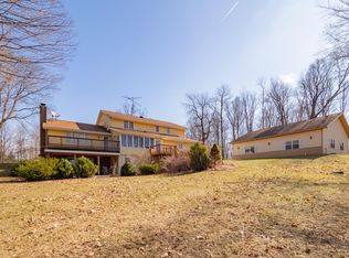 43708 Paw Rd, Paw Paw, MI 49079