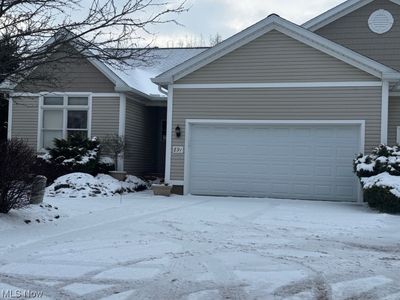 891 Stonewater Dr, Kent, OH, 44240