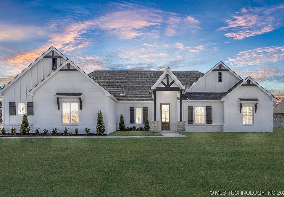 1st image of 15442 E Taylor Ln