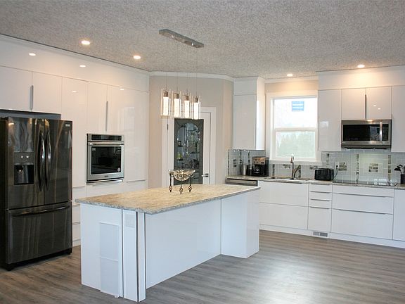 5th image of 651/653 Stansfield Rd