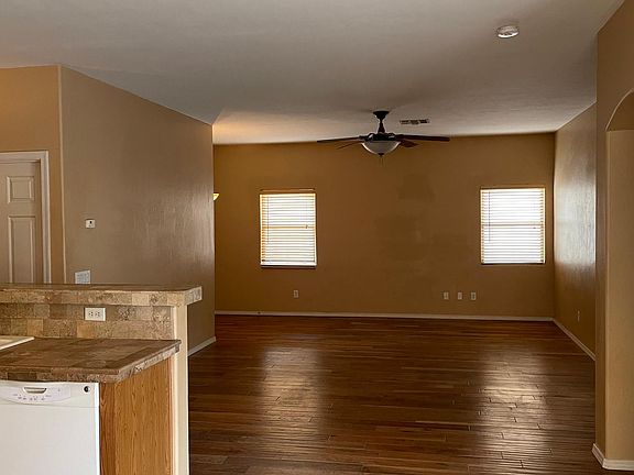 5th image of 5570 W Sunset Vista Pl