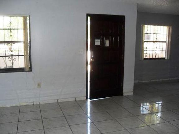 3rd image of 19472 NW 54th Pl