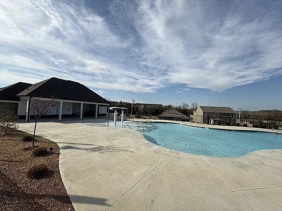 5th image of 2960 Mallard Dr